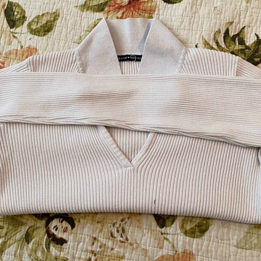 Cute Creme Brandy Melville 1/4 Ribbed Pull Over Polo